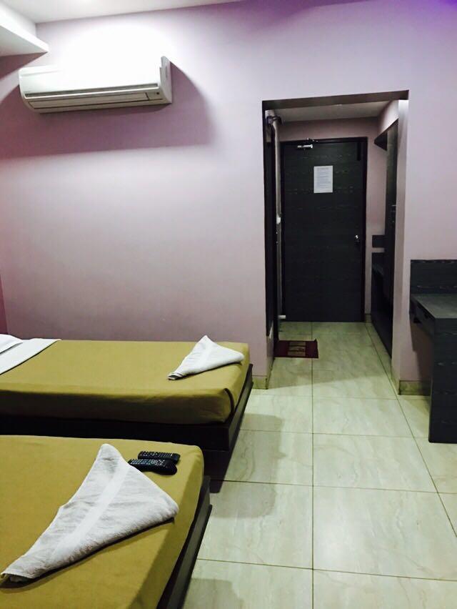 Iroomz Vaishali Residency Ballari Zewnętrze zdjęcie
